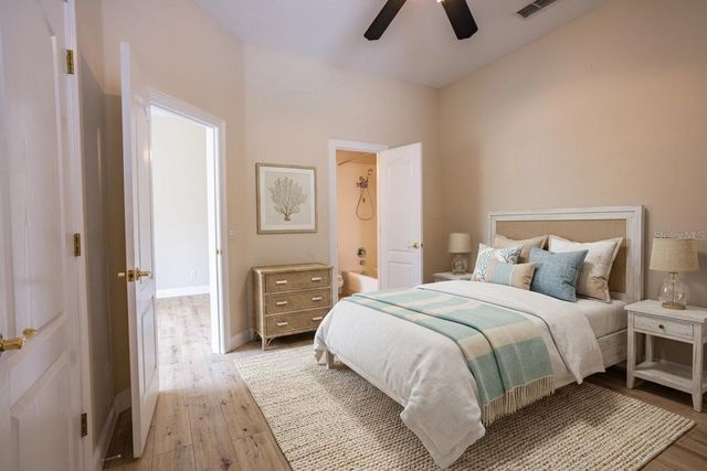 25609 HAWKS RUN LANE, Sorrento, FL 32776