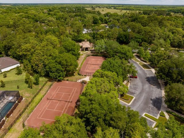 25609 HAWKS RUN LANE, Sorrento, FL 32776