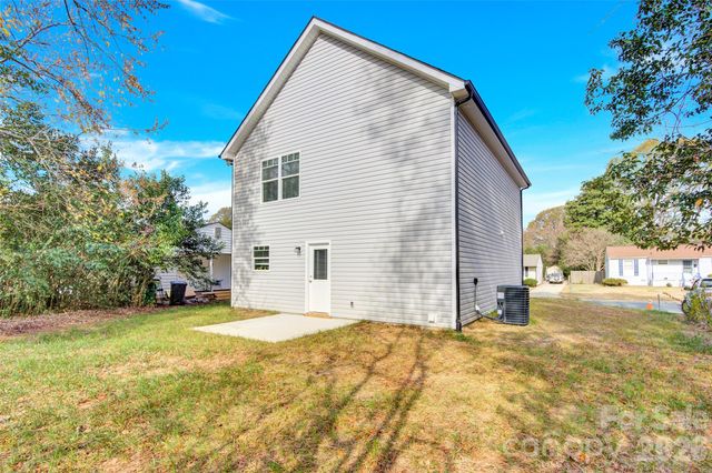 2833 Southwest Boulevard, Charlotte, NC 28216