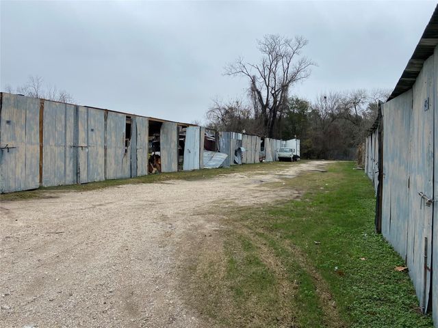 2319 Preston Avenue, Pasadena, TX 77503