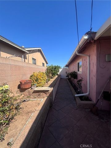 19221 Scobey Avenue, Carson, CA 90746