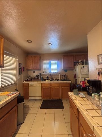 19221 Scobey Avenue, Carson, CA 90746
