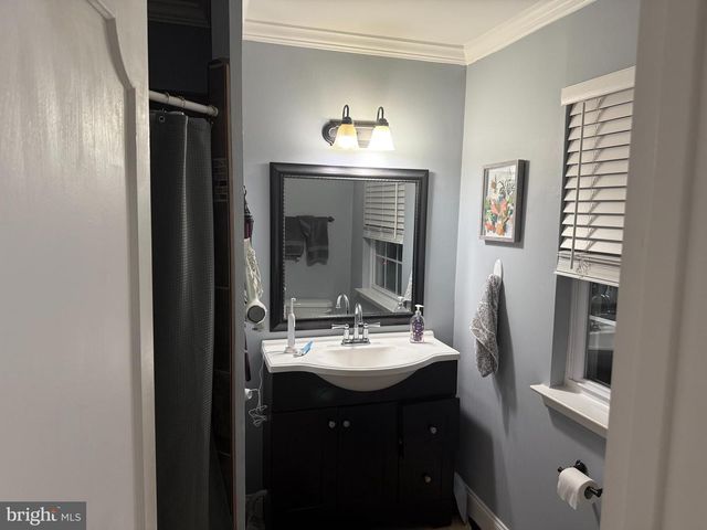 209 FARLEIGH COURT, Langhorne, PA 19047