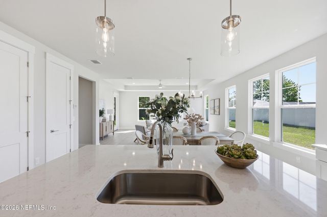 88 LARAMIE Drive, Palm Coast, FL 32137