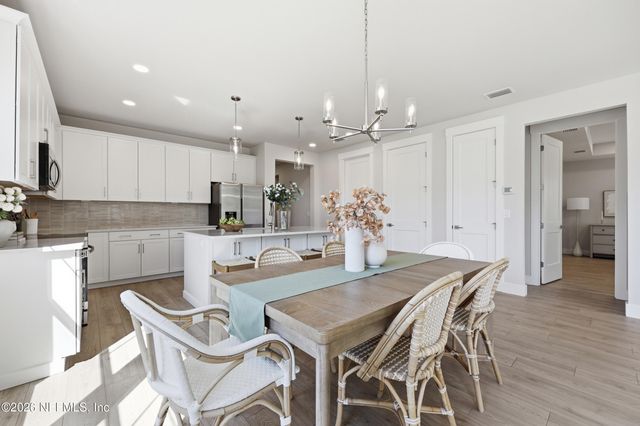 88 LARAMIE Drive, Palm Coast, FL 32137