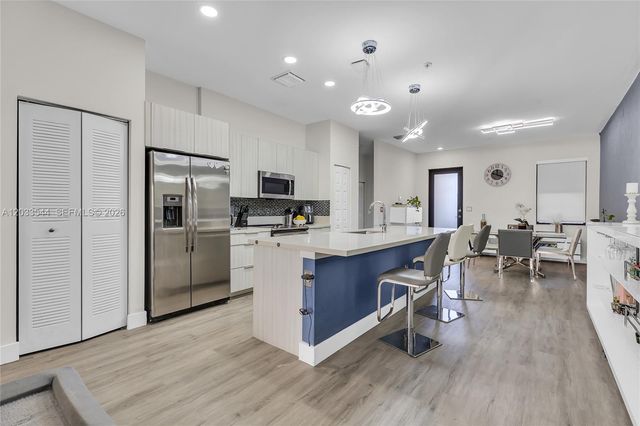 7925 NW 104th Avenue 28, Doral, FL 33178