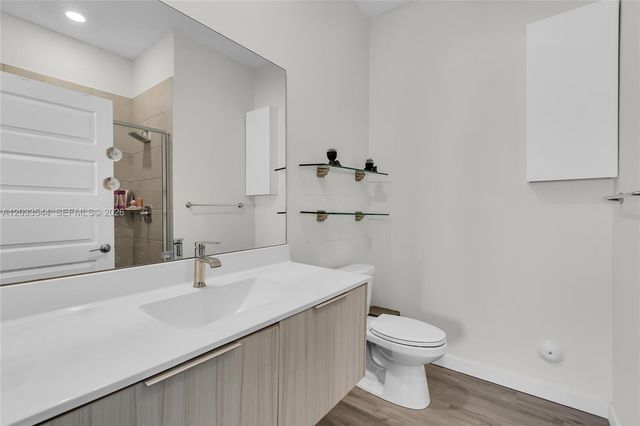 7925 NW 104th Avenue 28, Doral, FL 33178