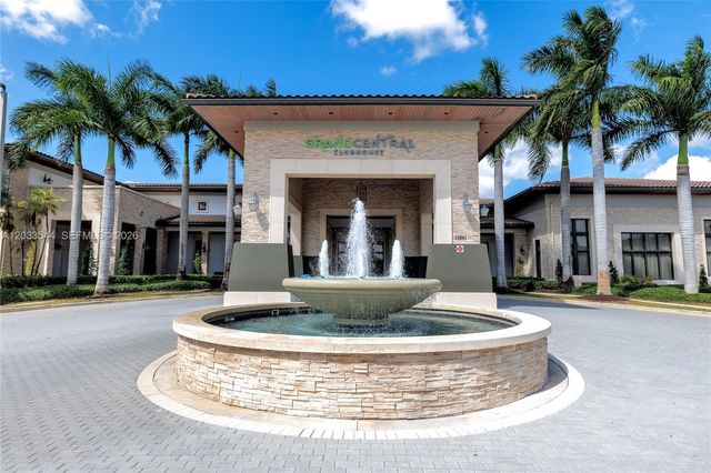 7925 NW 104th Avenue 28, Doral, FL 33178