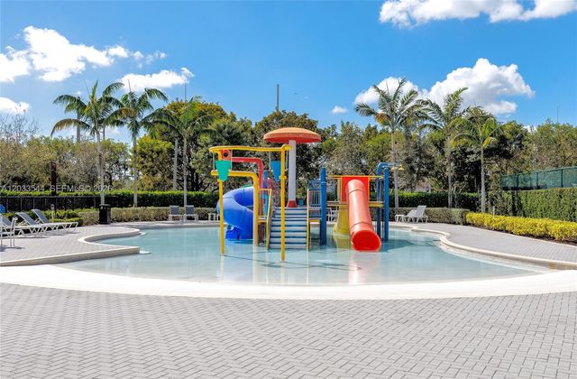 7925 NW 104th Avenue 28, Doral, FL 33178