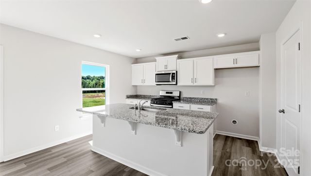 155 Creekwalk Lane, Waynesville, NC 28785