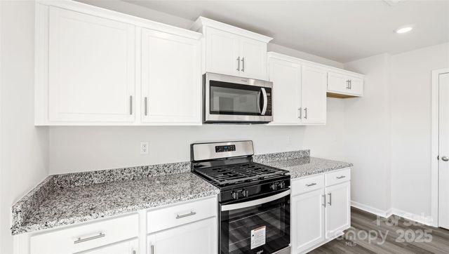 155 Creekwalk Lane, Waynesville, NC 28785