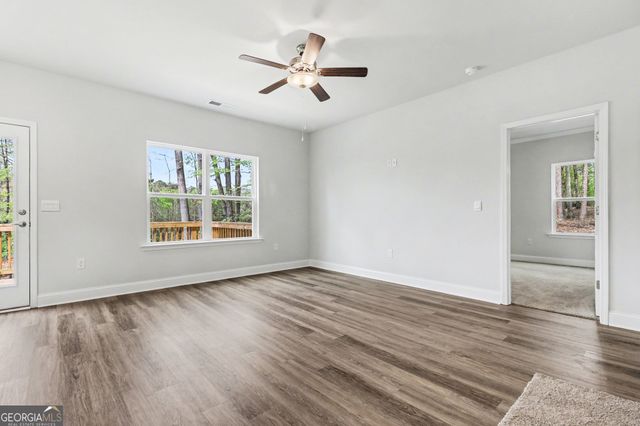 626 Walnut Creek Parkway, Pendergrass, GA 30567