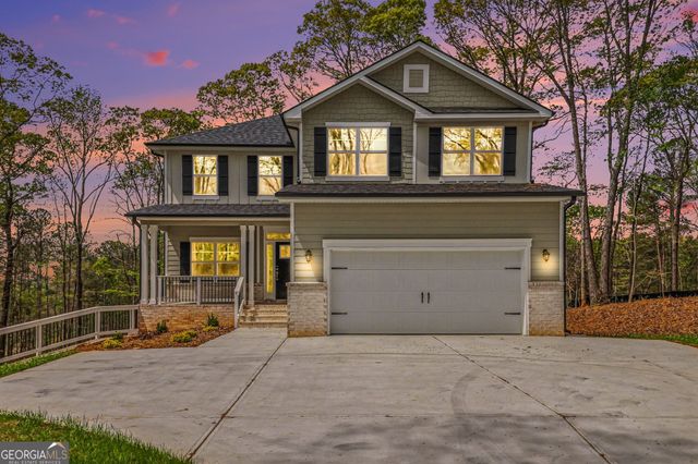 626 Walnut Creek Parkway, Pendergrass, GA 30567