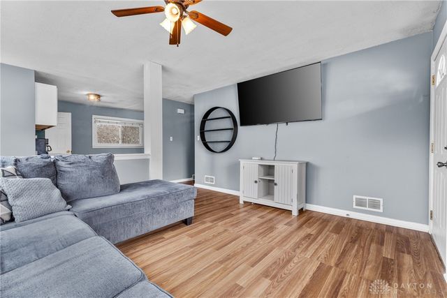 8608 Dundalk Court, Deer Park, OH 45236