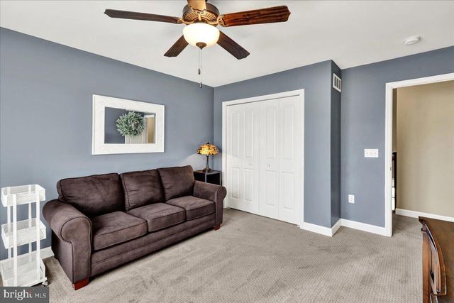 44 ENSORE CT, Fleetwood, PA 19522