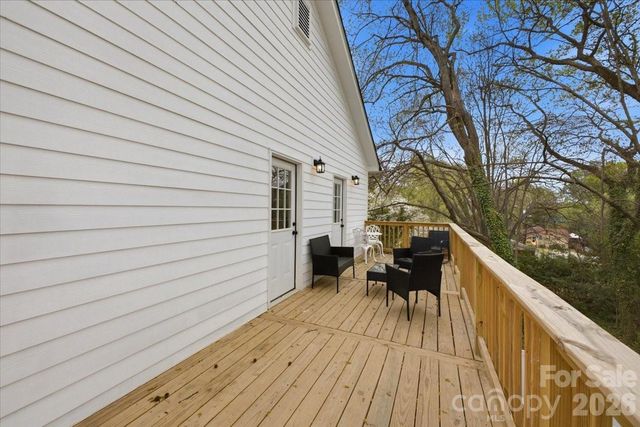 1413 Hateras Avenue, Charlotte, NC 28216