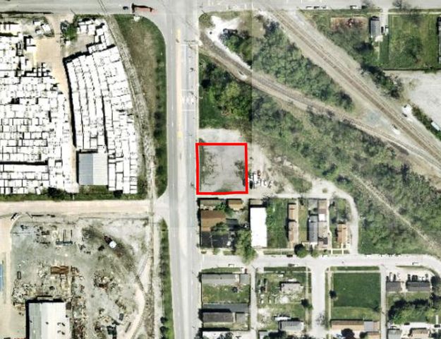 800 W 155th Place, Harvey, IL 60426