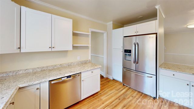 6821 View Way Drive, Charlotte, NC 28215