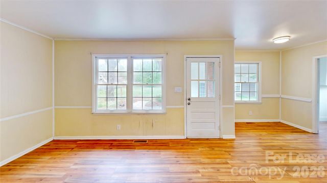 6821 View Way Drive, Charlotte, NC 28215