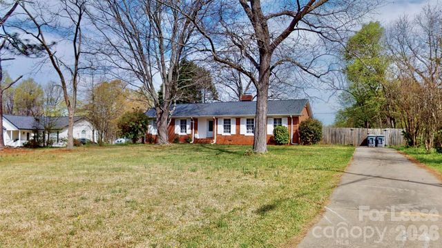 6821 View Way Drive, Charlotte, NC 28215