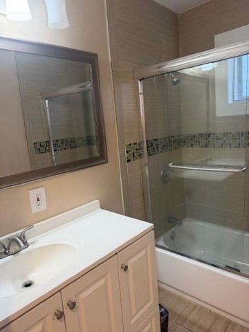 793 E LEWELLING, Hayward, CA 94541