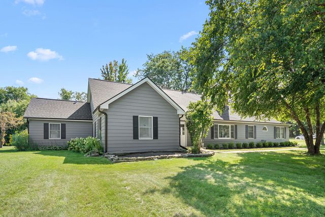 1195 Longmeadow Road, Northbrook, IL 60062