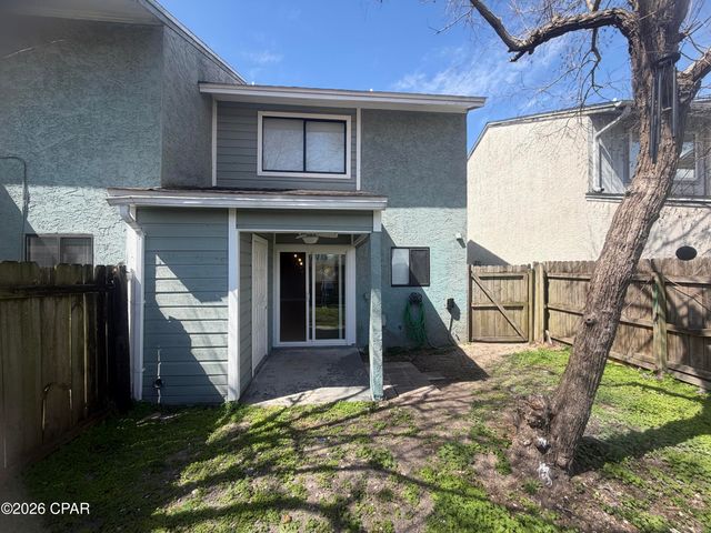 3914 Venetian Circle, Panama City, FL 32405