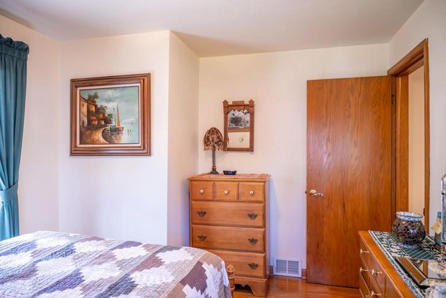 305 Arlington Avenue, Mauston, WI 53948