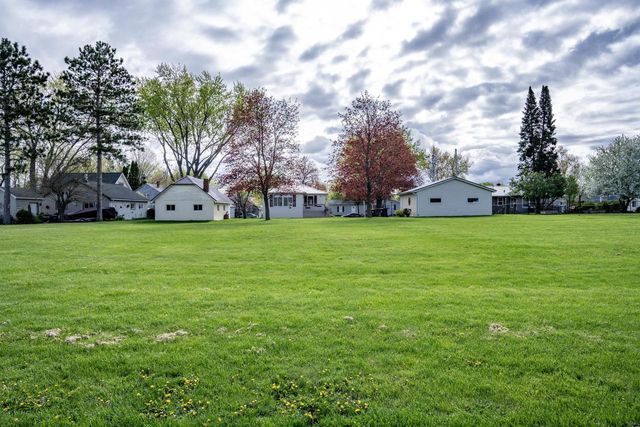305 Arlington Avenue, Mauston, WI 53948