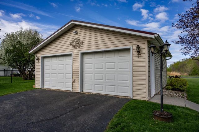 305 Arlington Avenue, Mauston, WI 53948