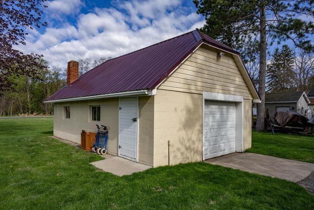305 Arlington Avenue, Mauston, WI 53948