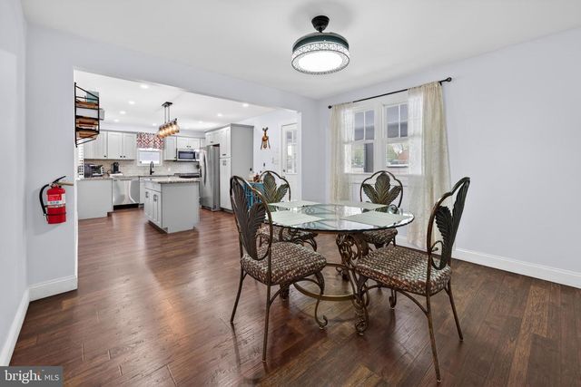 149 W GLOUCESTER PIKE, Barrington, NJ 08007
