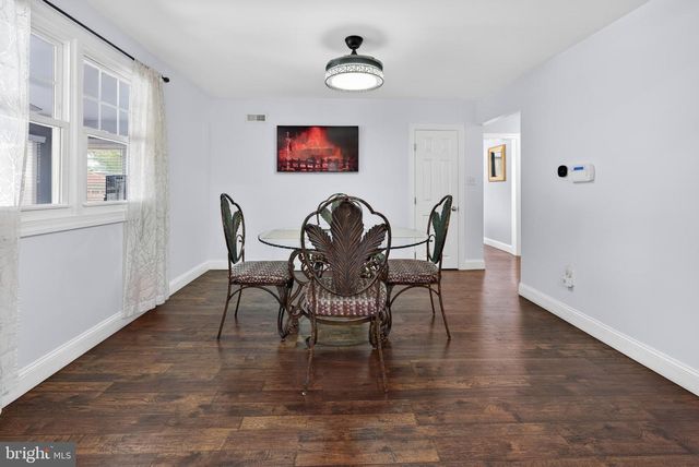 149 W GLOUCESTER PIKE, Barrington, NJ 08007