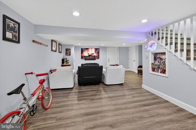 149 W GLOUCESTER PIKE, Barrington, NJ 08007