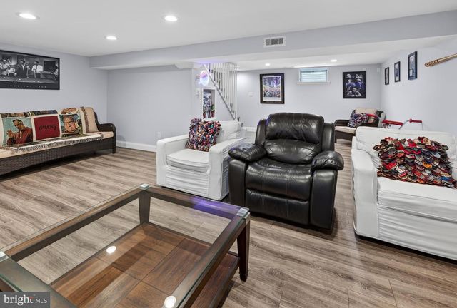 149 W GLOUCESTER PIKE, Barrington, NJ 08007