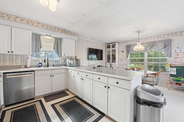 4203 Crispin Court, Grove City, OH 43123