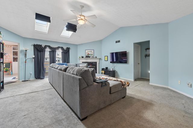4203 Crispin Court, Grove City, OH 43123