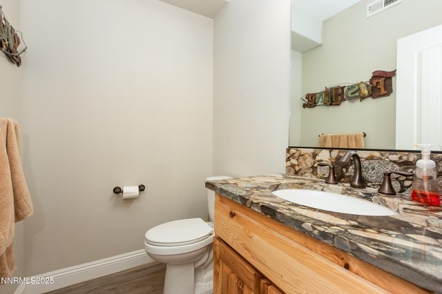 2092 Canterbury Lane, Carson City, NV 89703