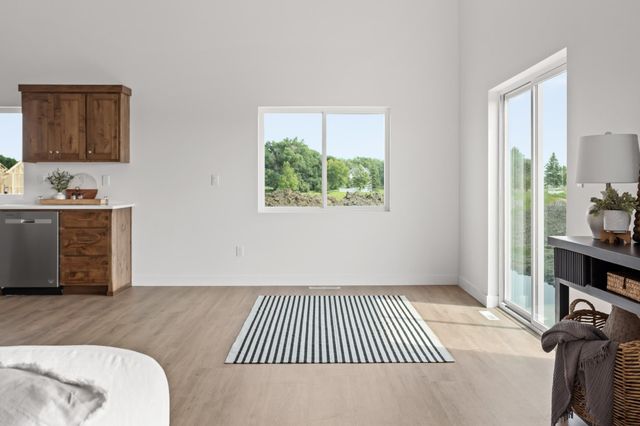 2611 38 Avenue S, Moorhead, MN 56560