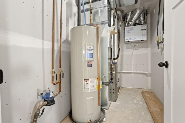 2611 38 Avenue S, Moorhead, MN 56560