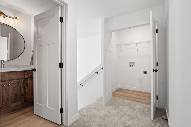 2611 38 Avenue S, Moorhead, MN 56560