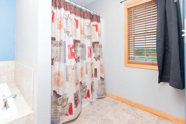W162S7013 Olive CIRCLE, Muskego, WI 53150