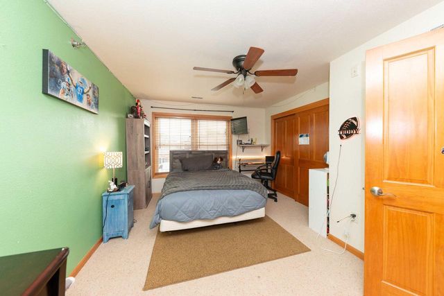 W162S7013 Olive CIRCLE, Muskego, WI 53150