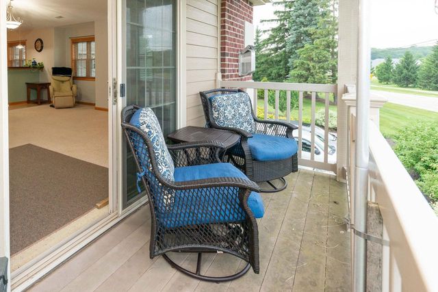 W162S7013 Olive CIRCLE, Muskego, WI 53150