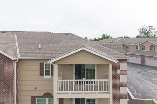 W162S7013 Olive CIRCLE, Muskego, WI 53150