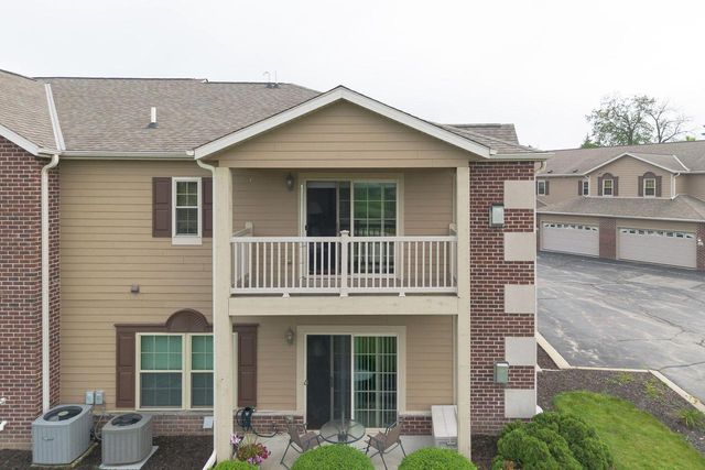 W162S7013 Olive CIRCLE, Muskego, WI 53150