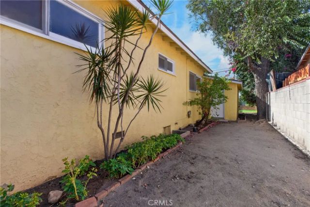 10250 Haddon Avenue, Pacoima, CA 91331