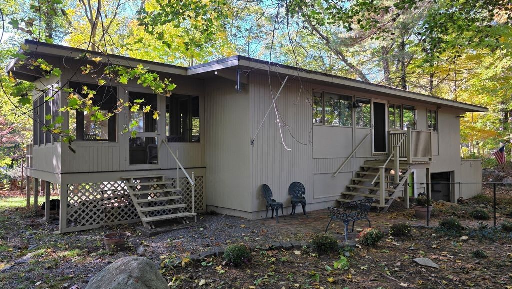 159 Leavitt Street, Hingham, MA 02043