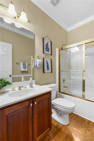 2438 Golden Bear Way 706A, Wentzville, MO 63385