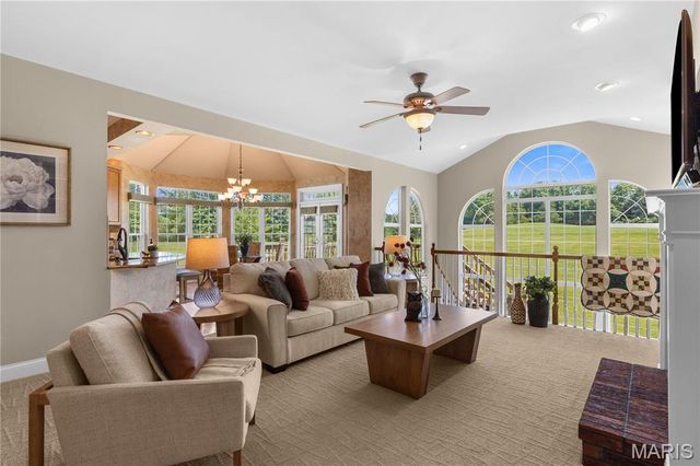 2438 Golden Bear Way 706A, Wentzville, MO 63385